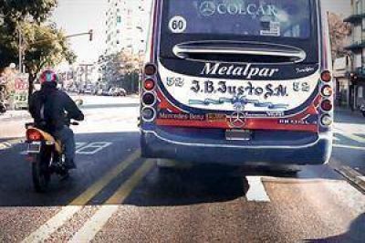 Pondr�n c�maras en colectivos para detectar faltas en carriles exclusivos