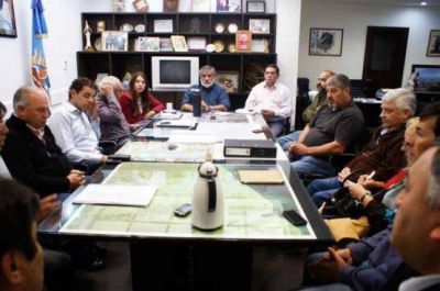 Se realiz� la primera reuni�n de la Comisi�n de Emergencia H�drica de Caleta Olivia