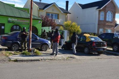 Incautaron 8 kilos y medio de marihuana y detuvieron a una persona