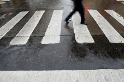 En las esquinas gana la prepotencia