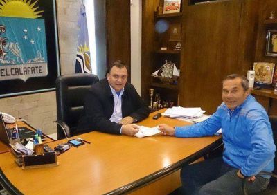 Belloni realiz� un aporte al Club Lago Argentino