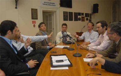 Radares: sigue la pol�mica por las velocidades m�ximas