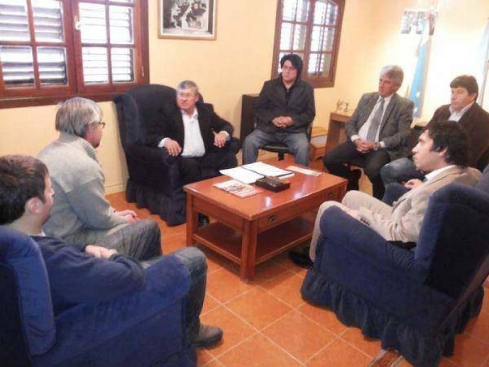 Concejales y ANSES coordinan acciones m�s directas en la localidad de Tolhuin