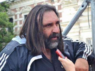 Roberto Baradel: �Si no mejoran la propuesta, hay continuidad de la medida de fuerza�