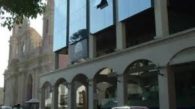 La UIF mult� al Macro por omitir reportar operaciones sospechosas de lavado de dinero