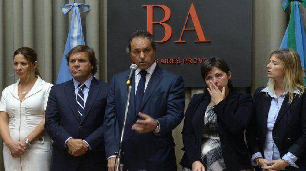 "Repudiamos la violencia contra nuestros colaboradores", afirm� Scioli