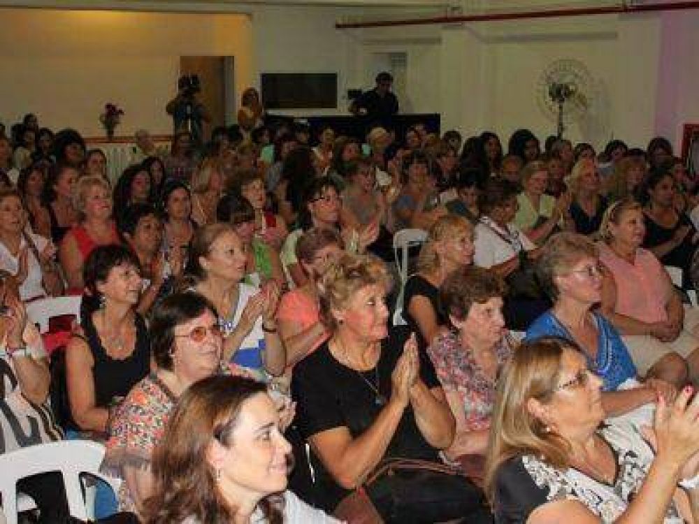 EL SEC REALIZ� TALLER DE AUTOESTIMA, COMUNICACI�N Y TRABAJO