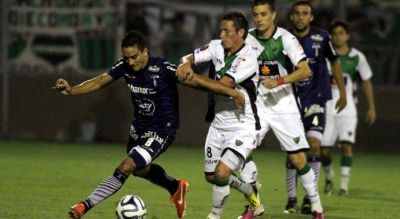 Talleres perdi� con San Mart�n de San Juan y cada vez est� m�s complicado con el descenso