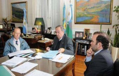 Lanzaron la licitaci�n para repavimentar 15 nuevas cuadras en diferentes zonas de la ciudad