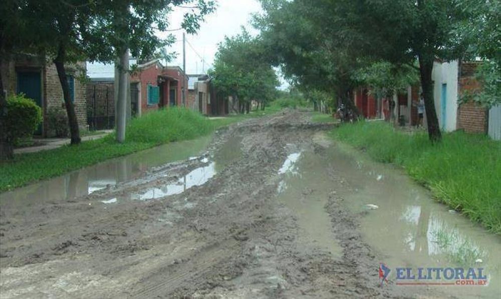 Sigue la asistencia tras las lluvias donde ayudaron a unas 75 familias de 10 barrios