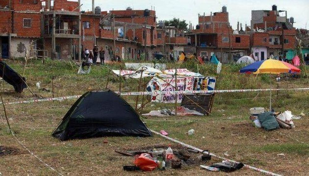 Toma en Lugano: piden que se presente un plan de desalojo