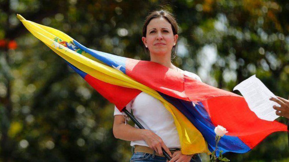 La diputada Mar�a Corina Machado dijo que lleva "la voz del pueblo" venezolano a la OEA