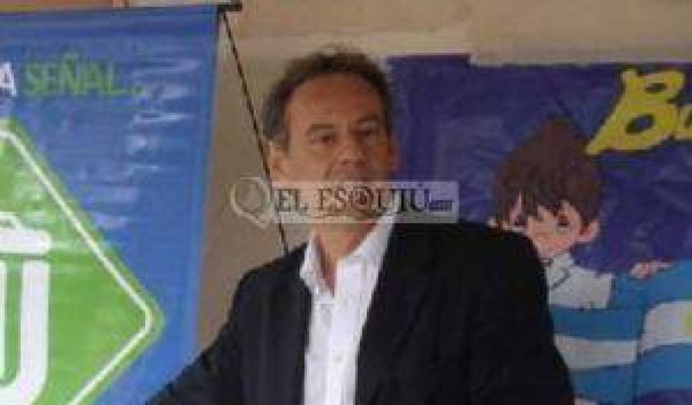 Alberto Kosicki se aleja de su funci�n en la comuna capitalina