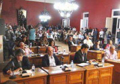 Transporte p�blico, reclamo coincidente en la audiencia