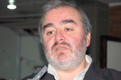 Z�rate: �Habr�a que preguntarse que emergentes pol�ticos quieren beneficiarse con este conflicto�