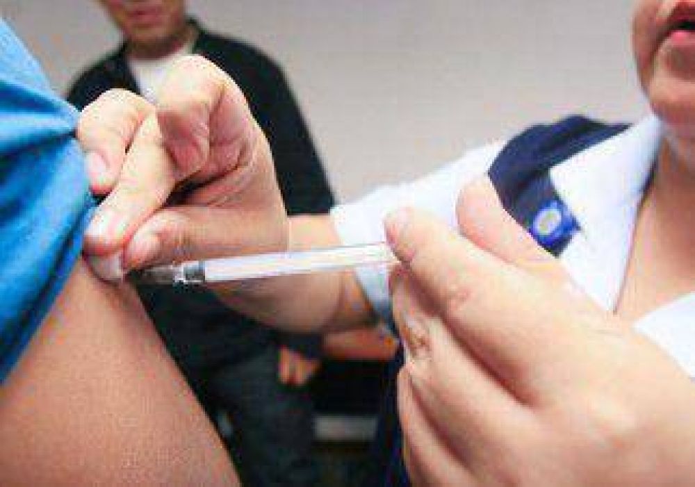 Comienzan a vacunar contra la gripe 