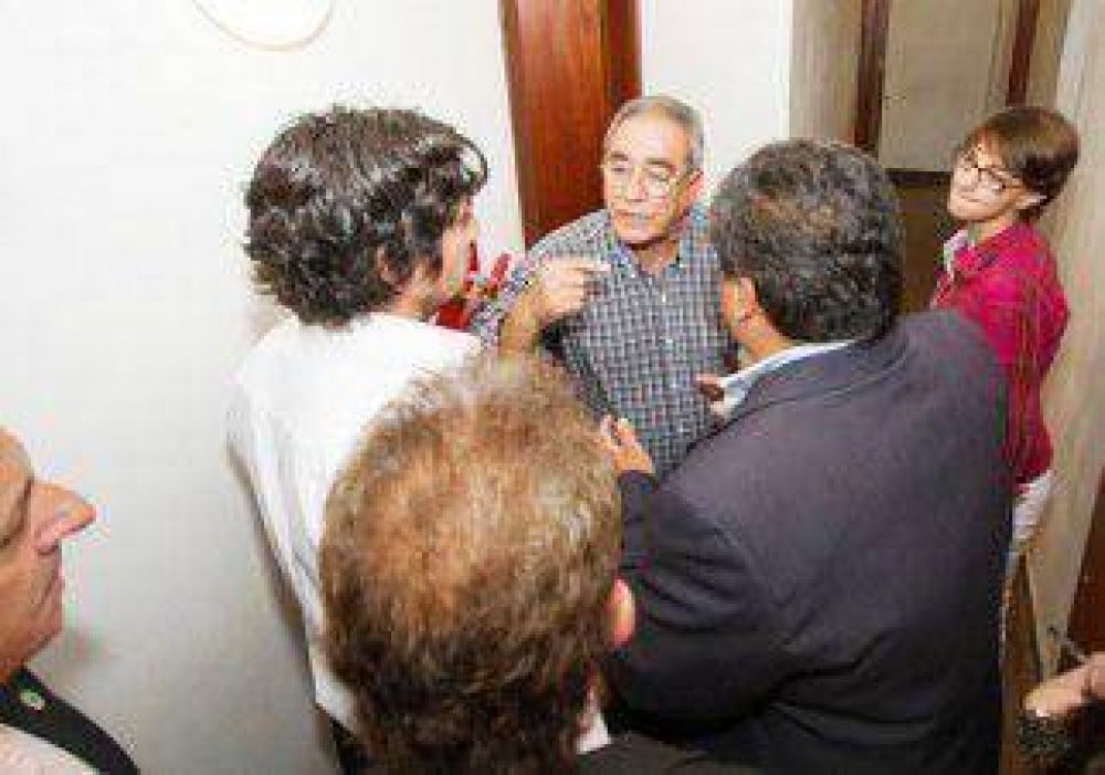 Insultaron y amenazaron a una concejal de San Mart�n 