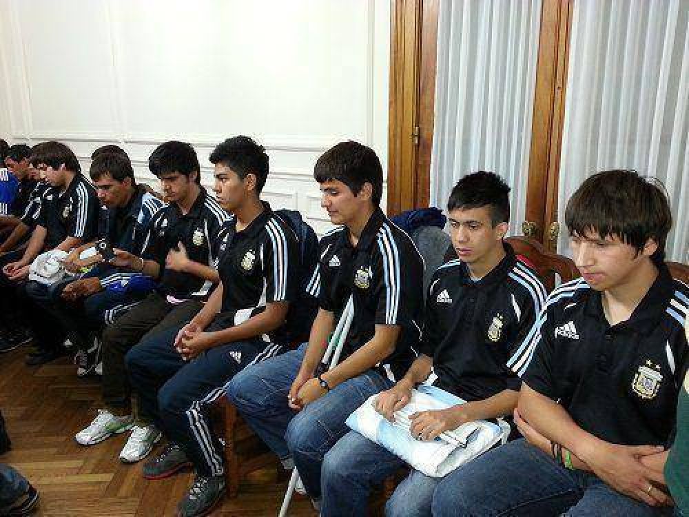 LOS MURCIELAGOS SUB 21 ESTAN EN BRAGADO. HOY HABRA UNA EXHIBICION