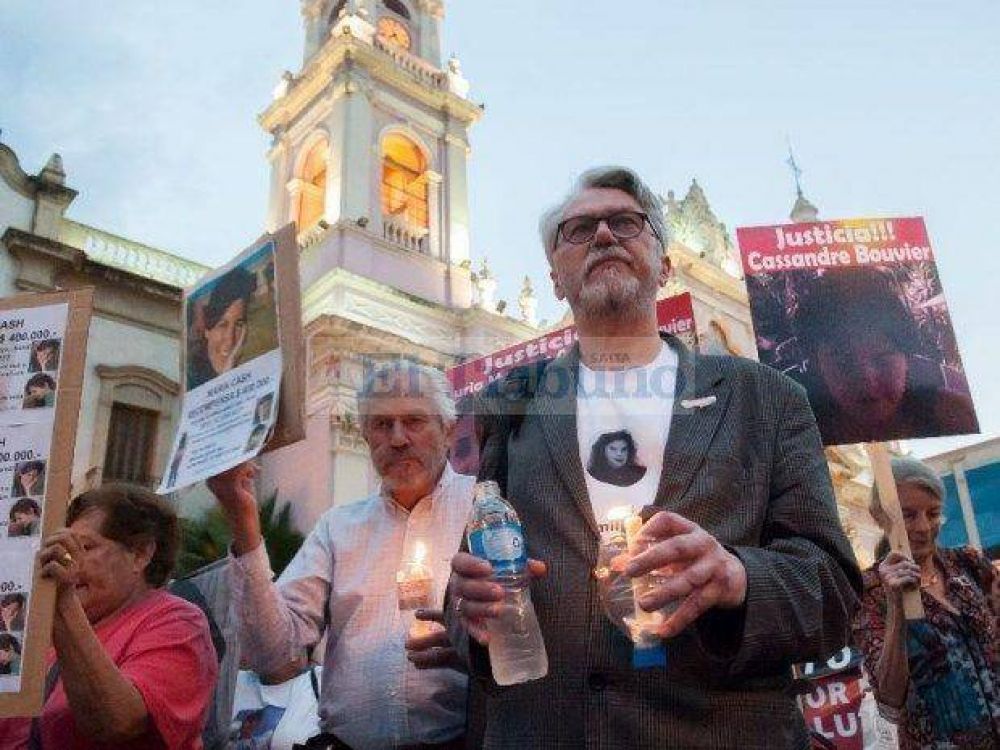 El padre de Cassandre, en la marcha contra la impunidad