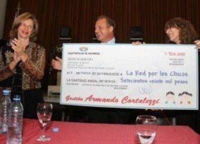 La Caja Popular entreg� subsidios a 15 entidades que ayudan a la ni�ez
