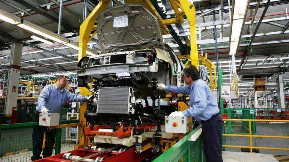Quinto mes consecutivo de ca�da para la producci�n industrial