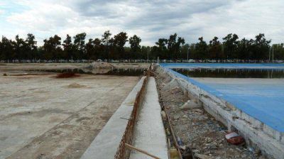 Las piletas de Ezeiza que Cristina inaugur� en septiembre siguen cerradas al p�blico