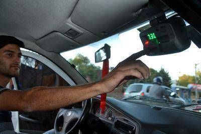 Un sector de los trabajadores del volante no quiere aumentar la tarifa