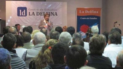 Cama�o pas� por Entre R�os y cuestion� el anteproyecto del C�digo Penal	