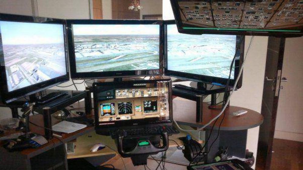 Una pista menos: el simulador de vuelo del piloto no tiene nada sospechoso