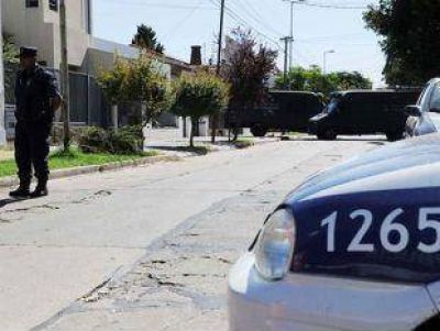 Asaltan, golpean y le roban hasta el perro a una jubilada