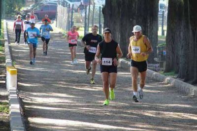 Otra jornada de carreras en el Parque Eva Per�n
