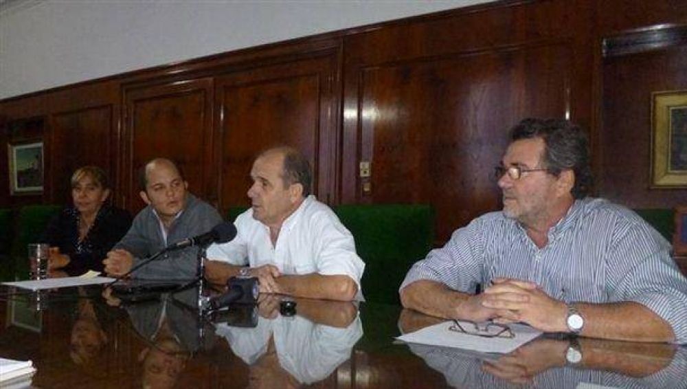 Diversos anuncios fueron realizados por el intendente Zurro