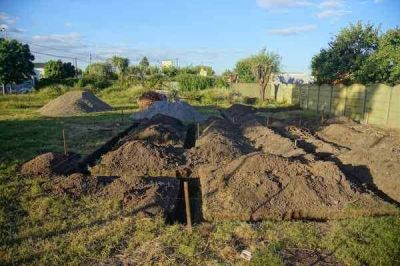Comenz� la construcci�n de su sede.