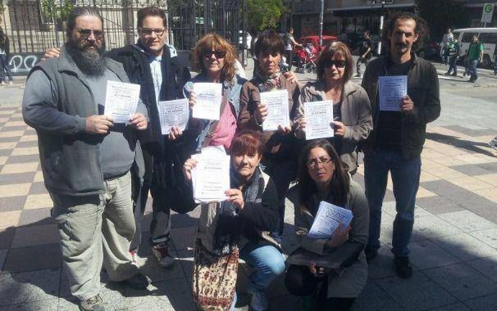 Vecinos difunden el proyecto que impulsa la creaci�n de un mercado central