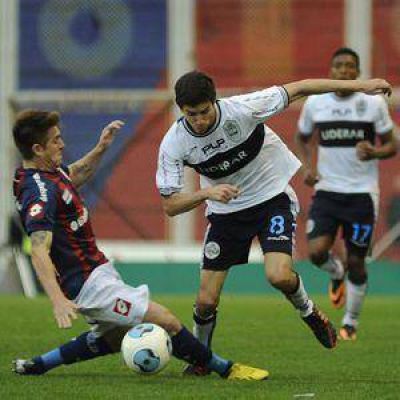 A puertas cerradas Gimnasia recibe a San Lorenzo en el Bosque