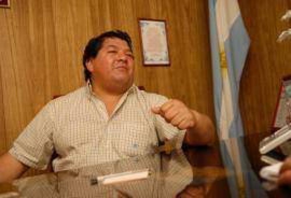 Alperovich le birl� $ 500 mil al Mellizo