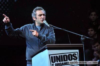 "Este proyecto no lo dirigen los economistas, sino un cuadro pol�tico que es Cristina�, afirm� Larroque
