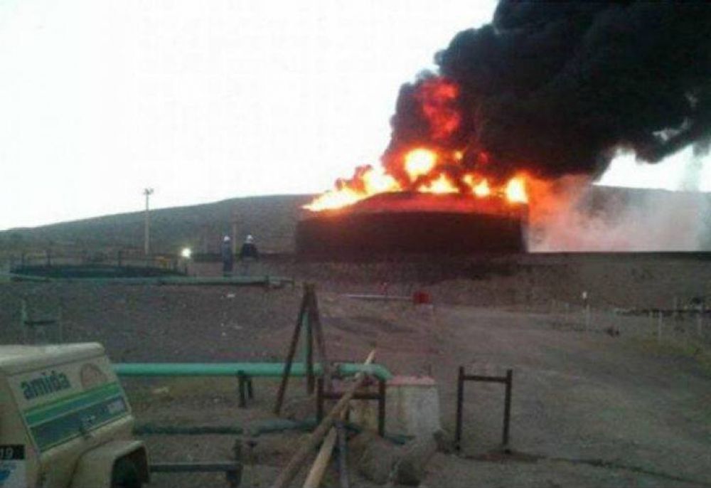 Confirman la destruccin total de la planta de YPF en Mendoza