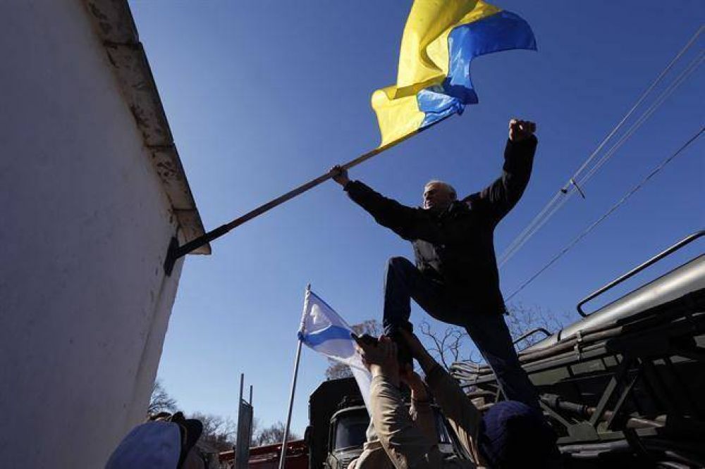 Drama y dolor en Ucrania al perder una base area en Crimea
