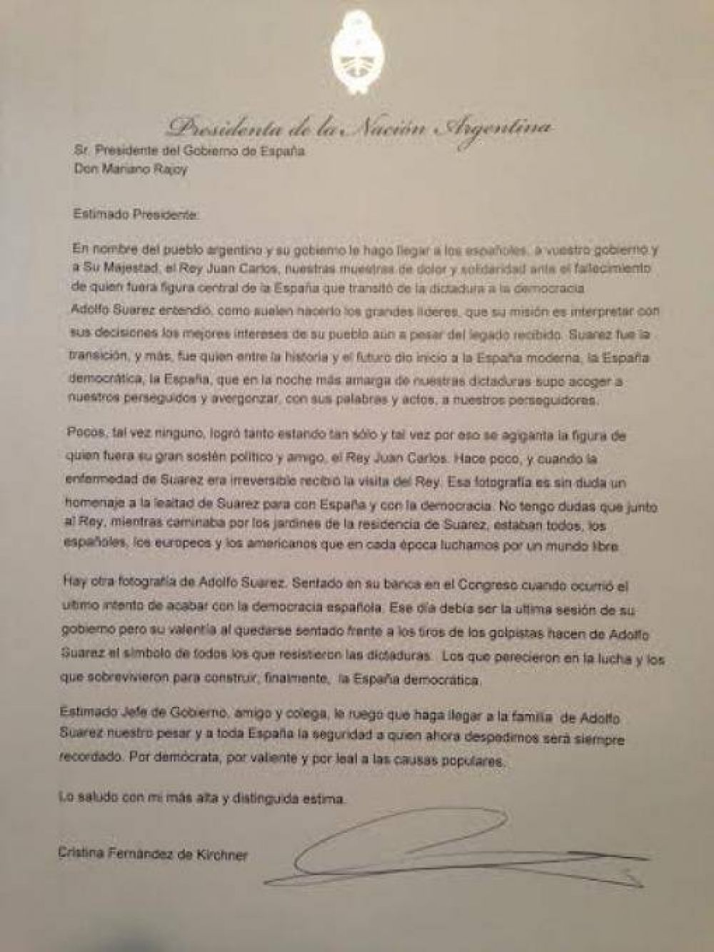 Cristina envi� una carta al gobierno espa�ol expres�ndole "solidaridad" ante la muerte de Adolfo Su�rez