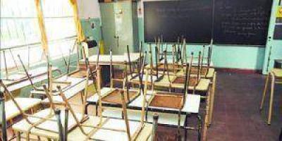 Docentes no acatar�n el fallo judicial y ratifican el paro