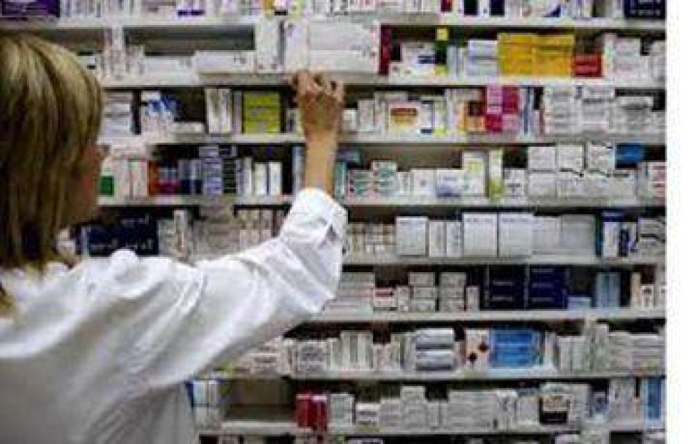 Usuarios y consumidores denuncian que los medicamentos volvieron a aumentar