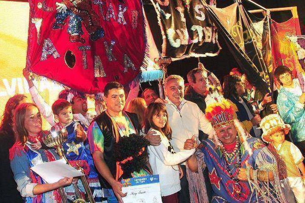 El Municipio de Tigre organiz� un colorido cierre para los carnavales