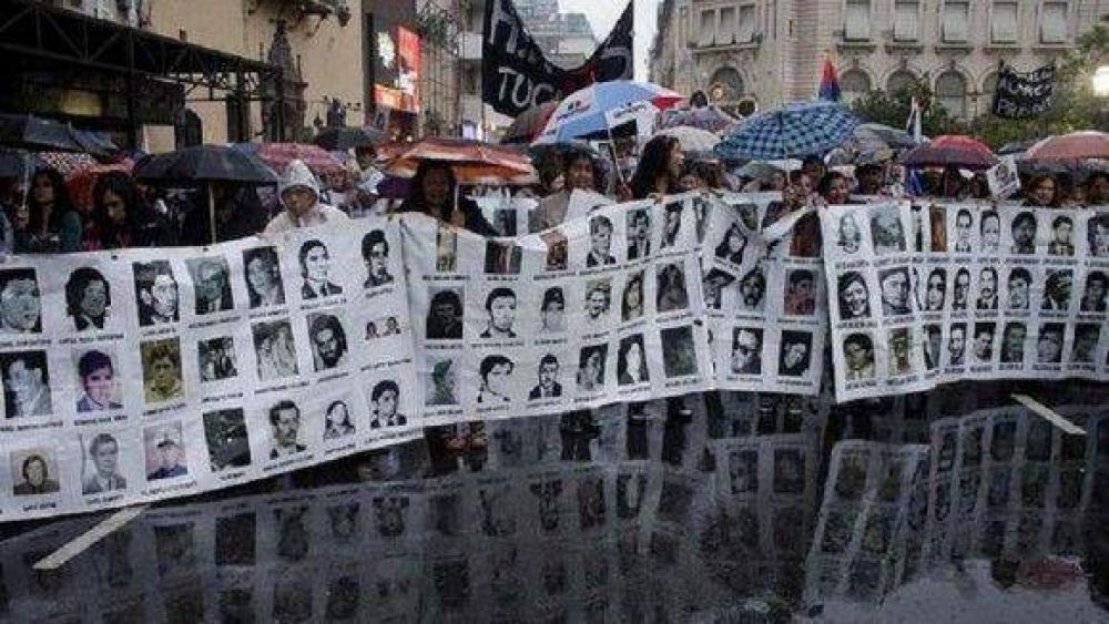 Una multitud marchar� a 38 a�os del golpe de Estado