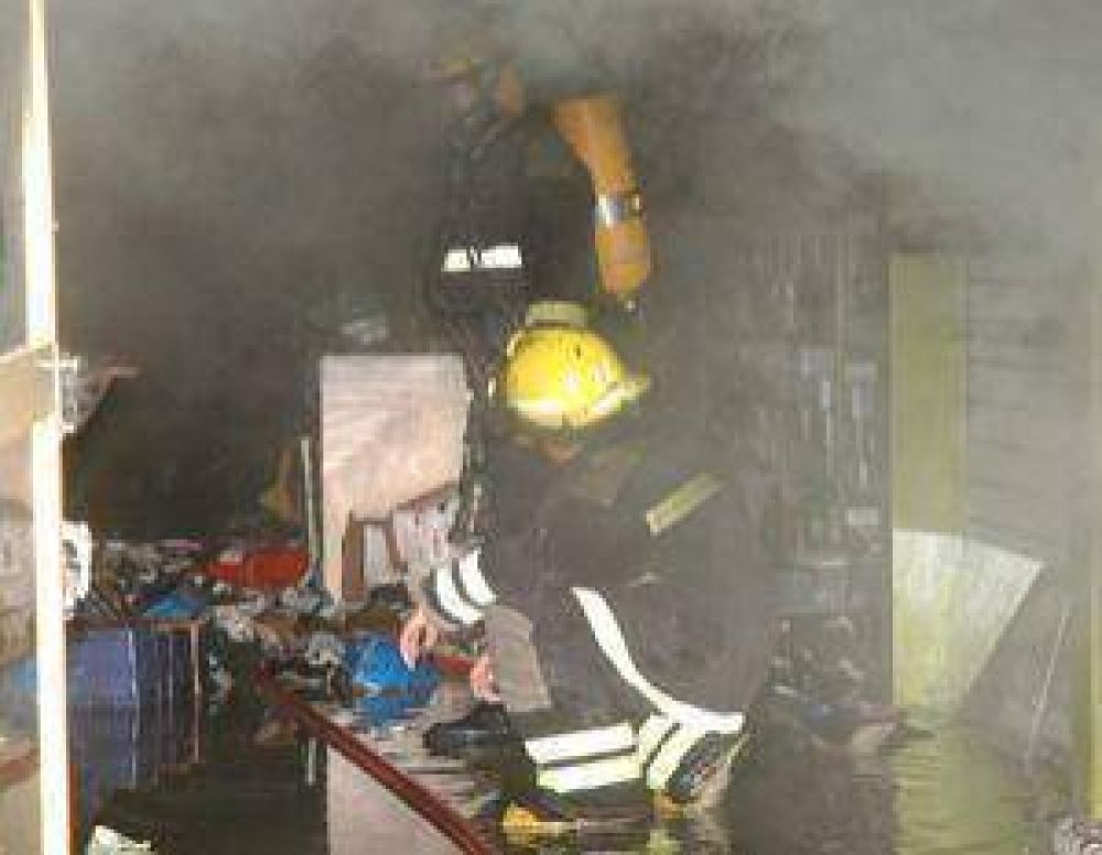 Caucete: Incendio en un lavadero podr�a ser intencional