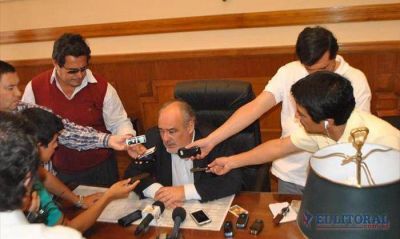 El gobernador denunci� sabotaje de Luz y Fuerza y alert� sobre denuncias penales