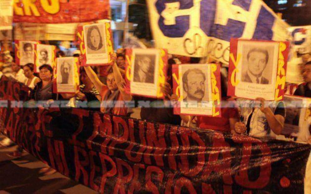 Organizaciones oficialistas y Multisectorial conmemoraron el D�a de la Memoria