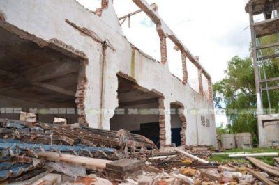 Familiares de v�ctimas de la represi�n piden que se hagan excavaciones en el predio de la exalcaid�a