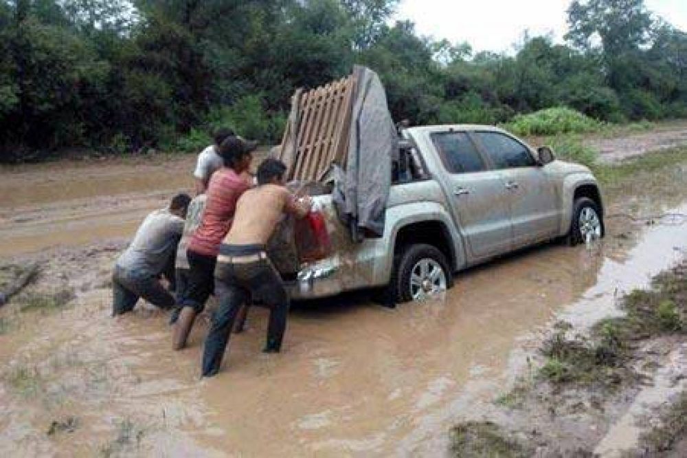 El Impenetrable: El paraje Pozo La Gringa se encuentra aislada luego de las lluvias