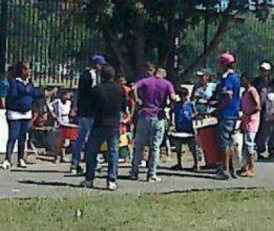 Vendedores del campito se manifiestan  